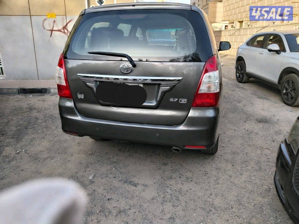 تويوتا انوفا    موديل 20155