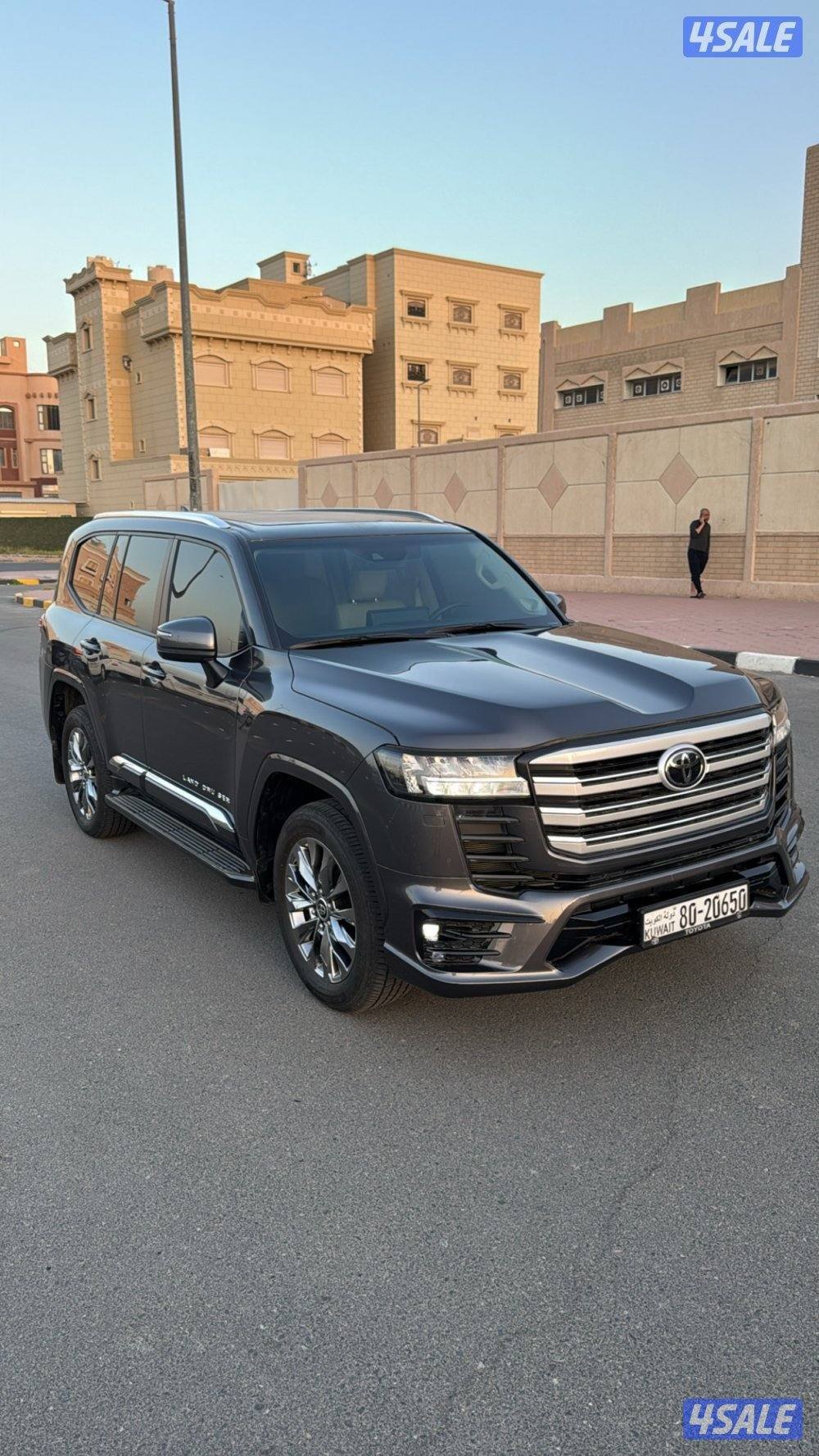لاند كروزر 2024 بحالة الوكالة1