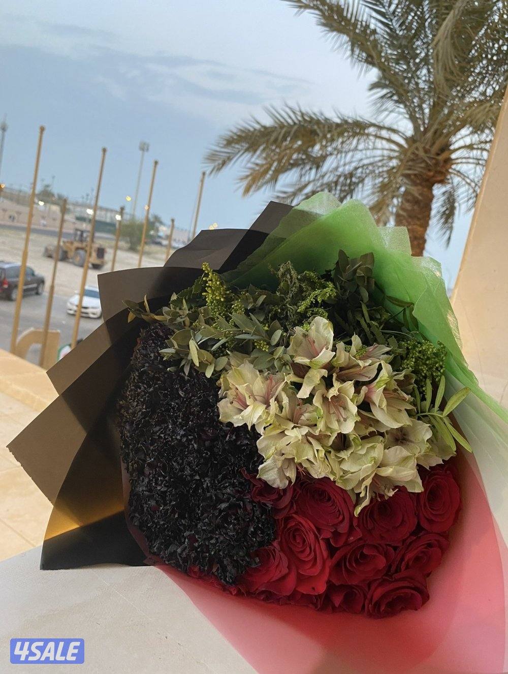 للبيع شركتين الاولى زهور ونباتات والثانية افراح ومناسبات0