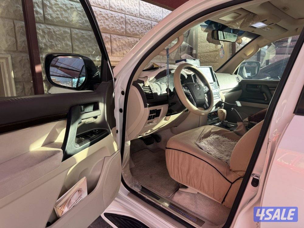 للبيع لاتد كروزر موديل 20196