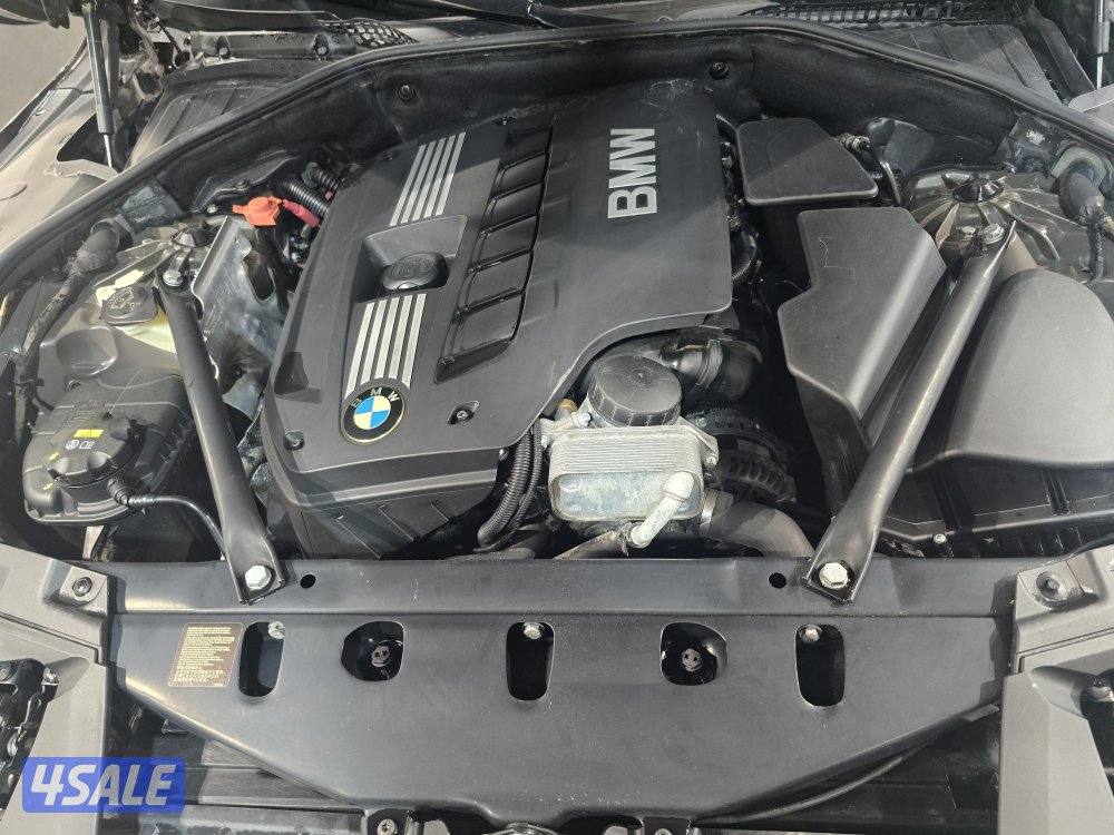 للبيع موديل 730LI. 2015 صبغ الوكالة عداد ٢٠١٣ بحالة ممتازه3