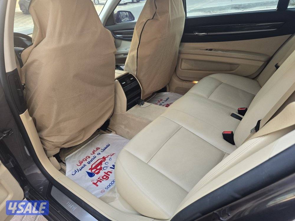 للبيع موديل 730LI. 2015 صبغ الوكالة عداد ٢٠١٣ بحالة ممتازه7