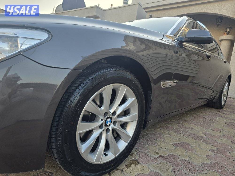 للبيع موديل 730LI. 2015 صبغ الوكالة عداد ٢٠١٣ بحالة ممتازه12