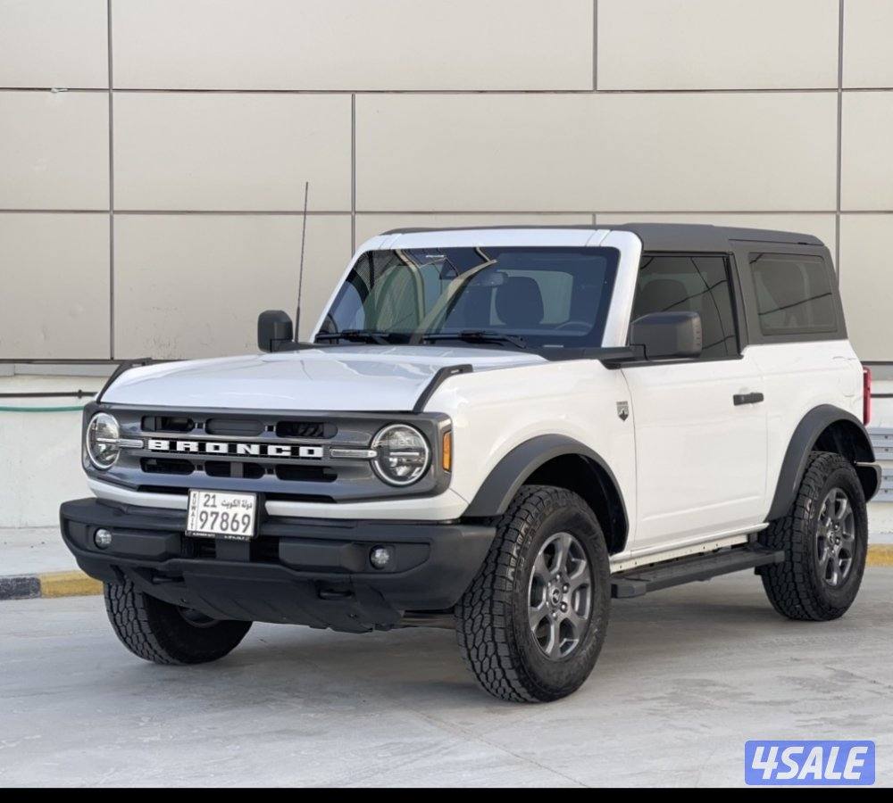 للبيع فورد برونكو 4 سلندر موديل 2023  صبغ الوكالة  الغانمعداد 163 الف1