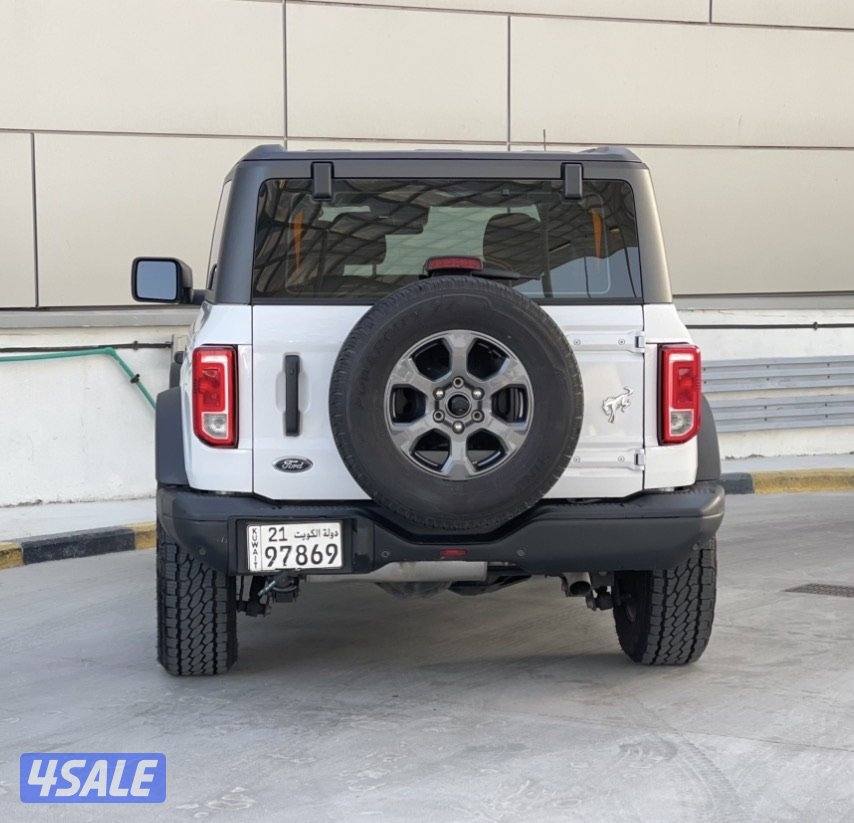 للبيع فورد برونكو 4 سلندر موديل 2023  صبغ الوكالة  الغانمعداد 163 الف3
