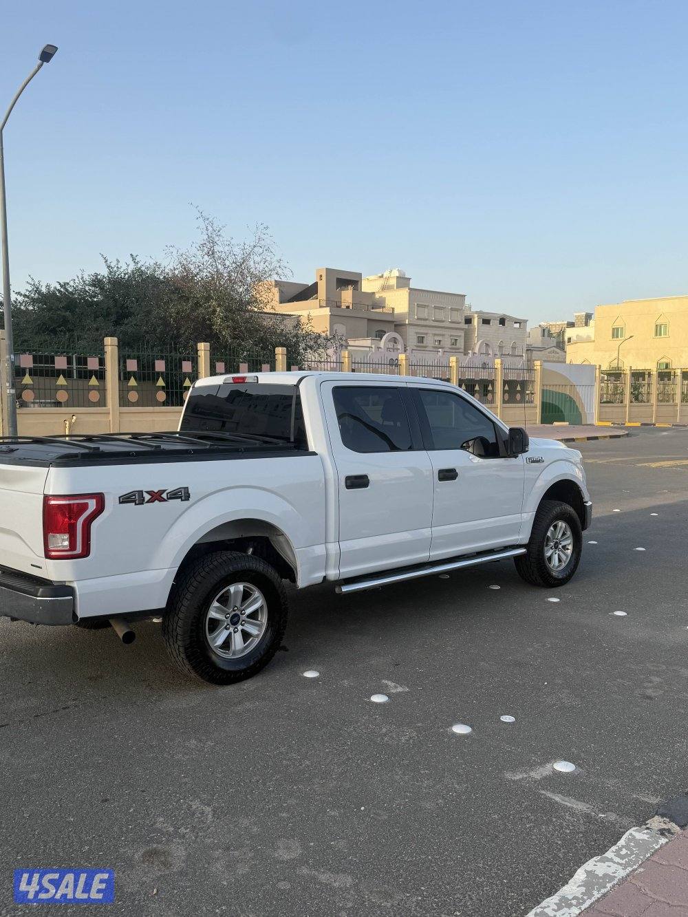وانيت فورد F1501