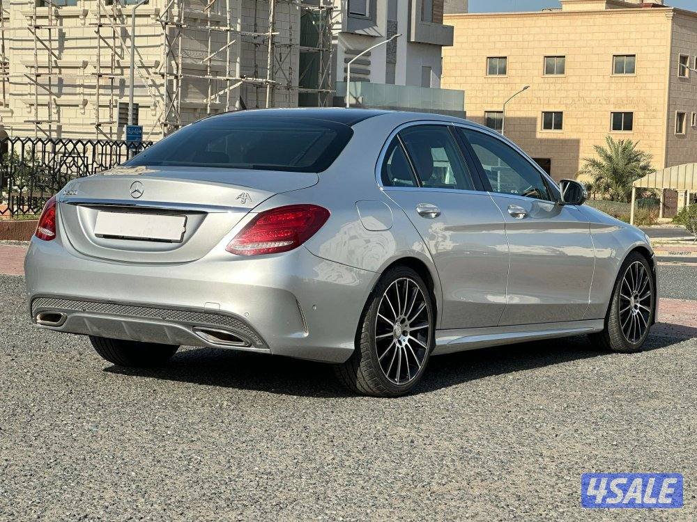 مرسيدس C200 
عداد: 121 الف4