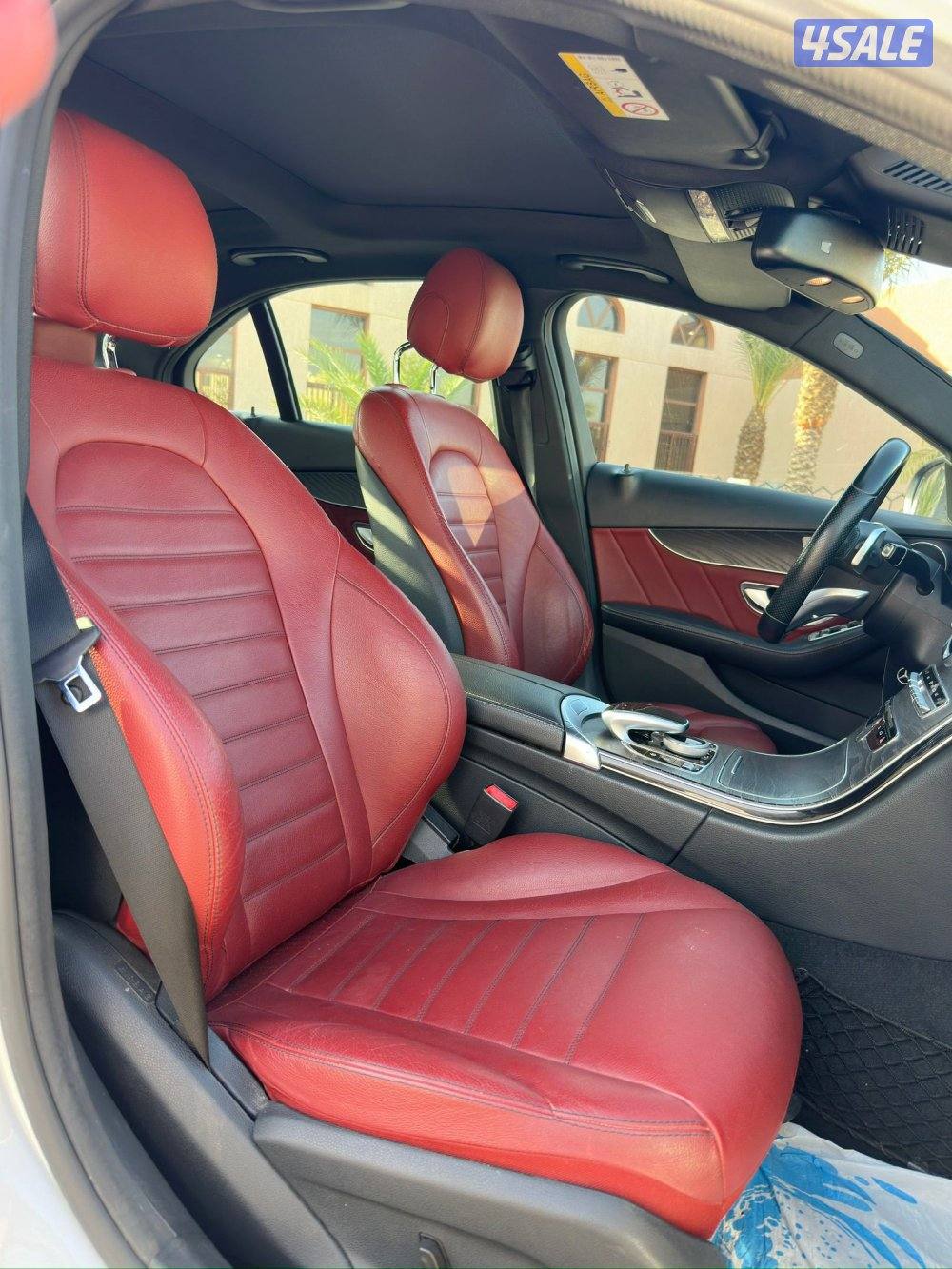 مرسيدس C200 
عداد: 121 الف12