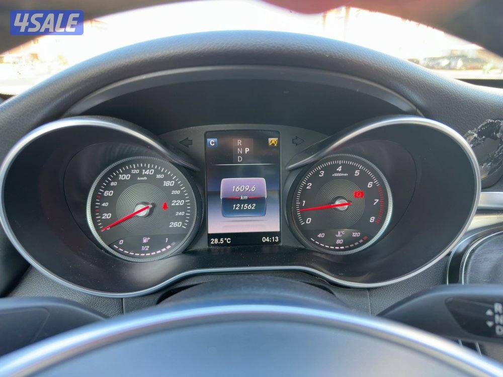 مرسيدس C200 
عداد: 121 الف15