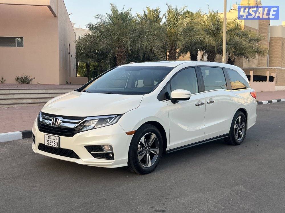 هوندا اوديسي موديل 2018 عداد190 الف صبغ الوكاله عدا قطعه شرط الفحص0