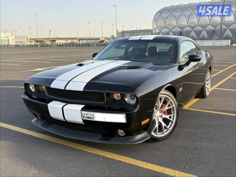 للبيع تشالنجر قير عادي1