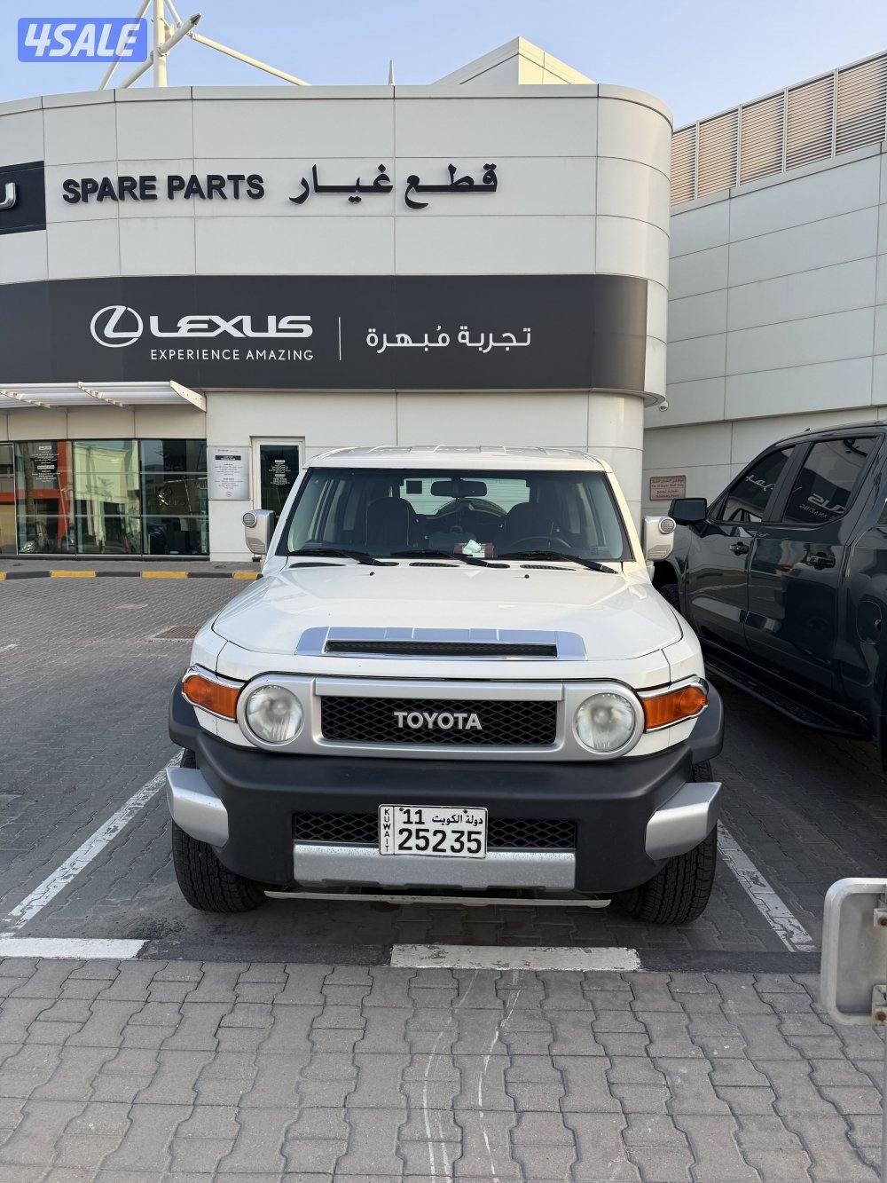 للبيع تيوتا اف جي ٢٠١٢2