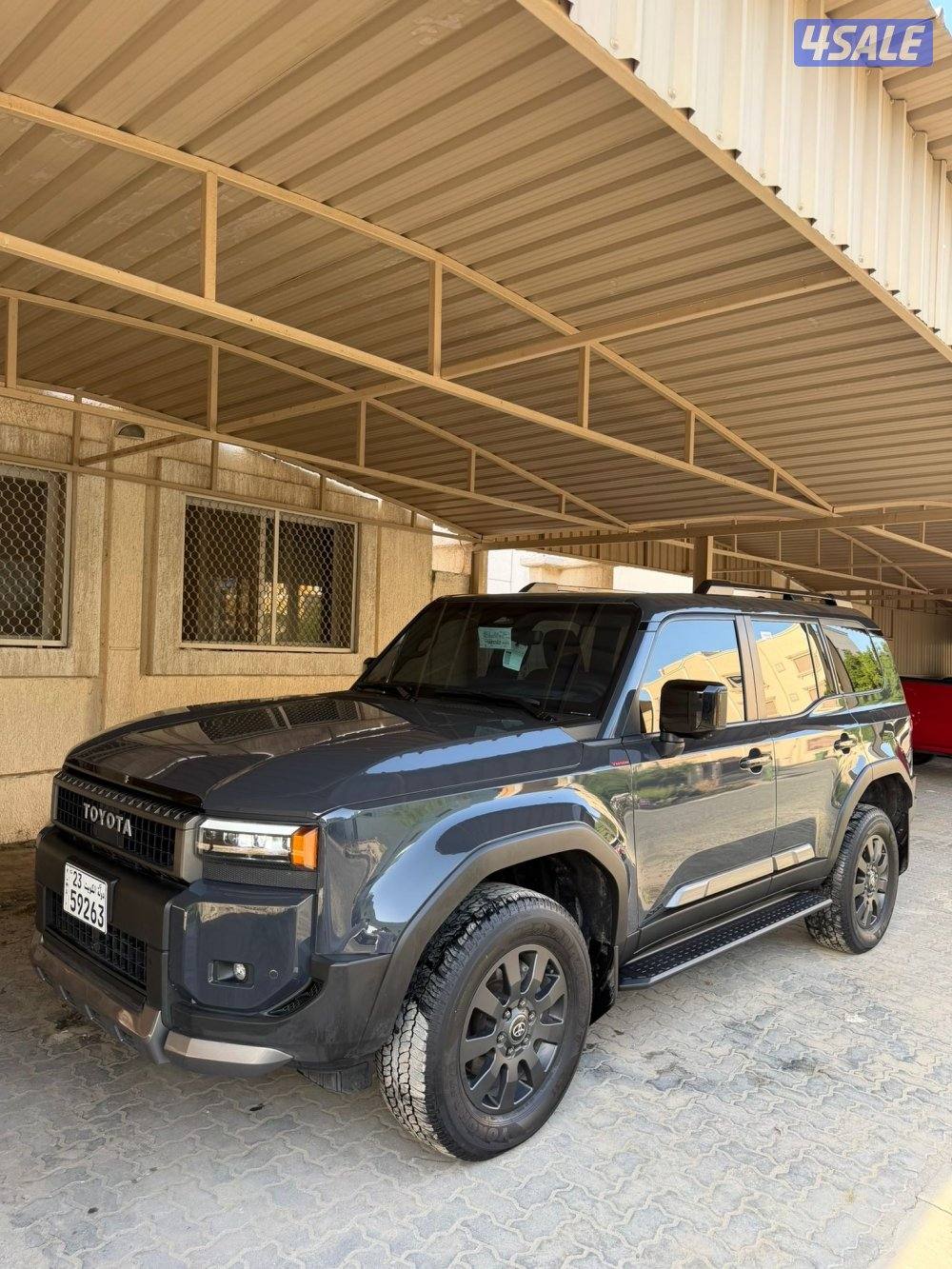 تيوتا برادو 2025/WX / عداد 8000 بحاله المصنع شرط الفحص للبيع0