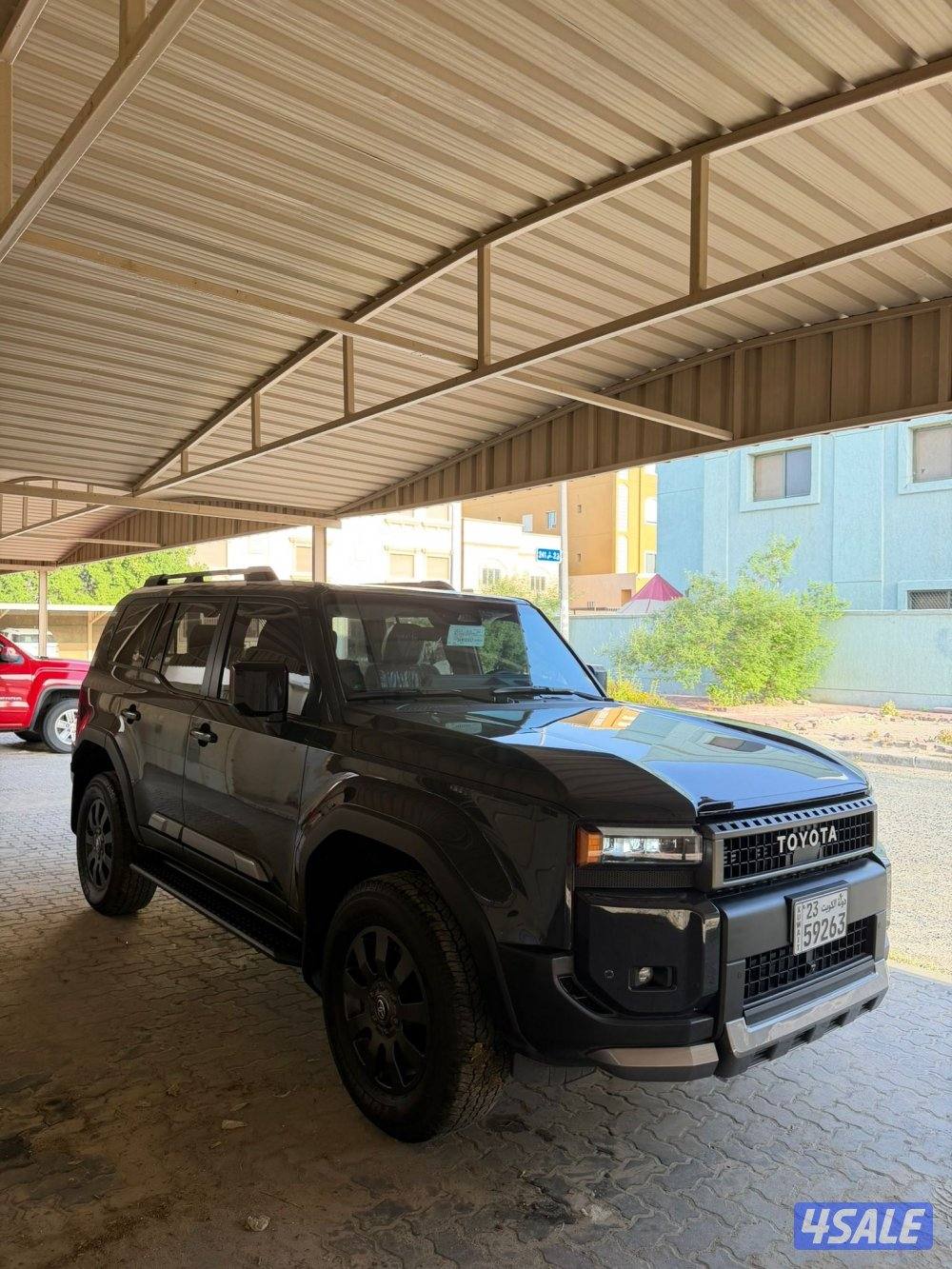 تيوتا برادو 2025/WX / عداد 8000 بحاله المصنع شرط الفحص للبيع3