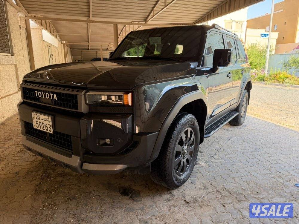 تيوتا برادو 2025/WX / عداد 8000 بحاله المصنع شرط الفحص للبيع6