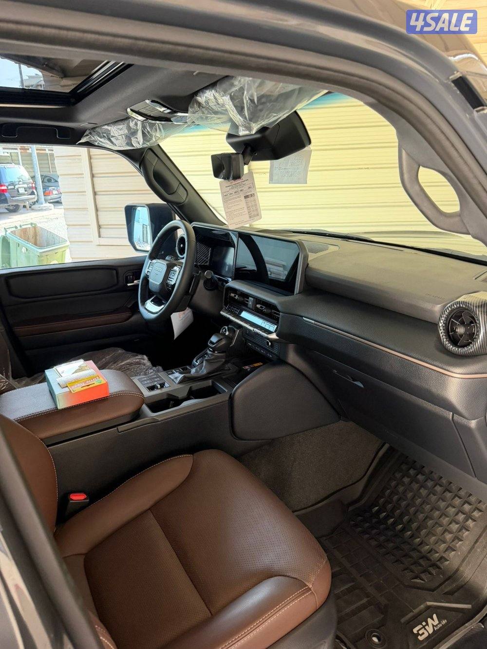 تيوتا برادو 2025/WX / عداد 8000 بحاله المصنع شرط الفحص للبيع13