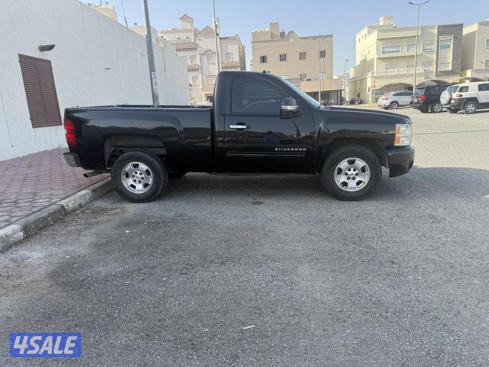 للبيع سلفرادو 2013 LT2