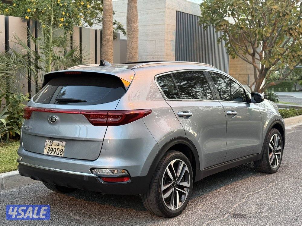 كيا سبورتاج صبغ الوكالة عداد 100 الف7