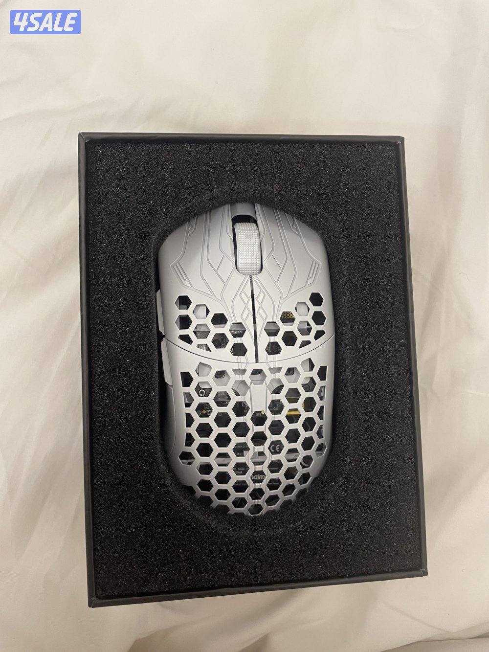 Finalmouse Frostlord medium غير مستعمل جديد3