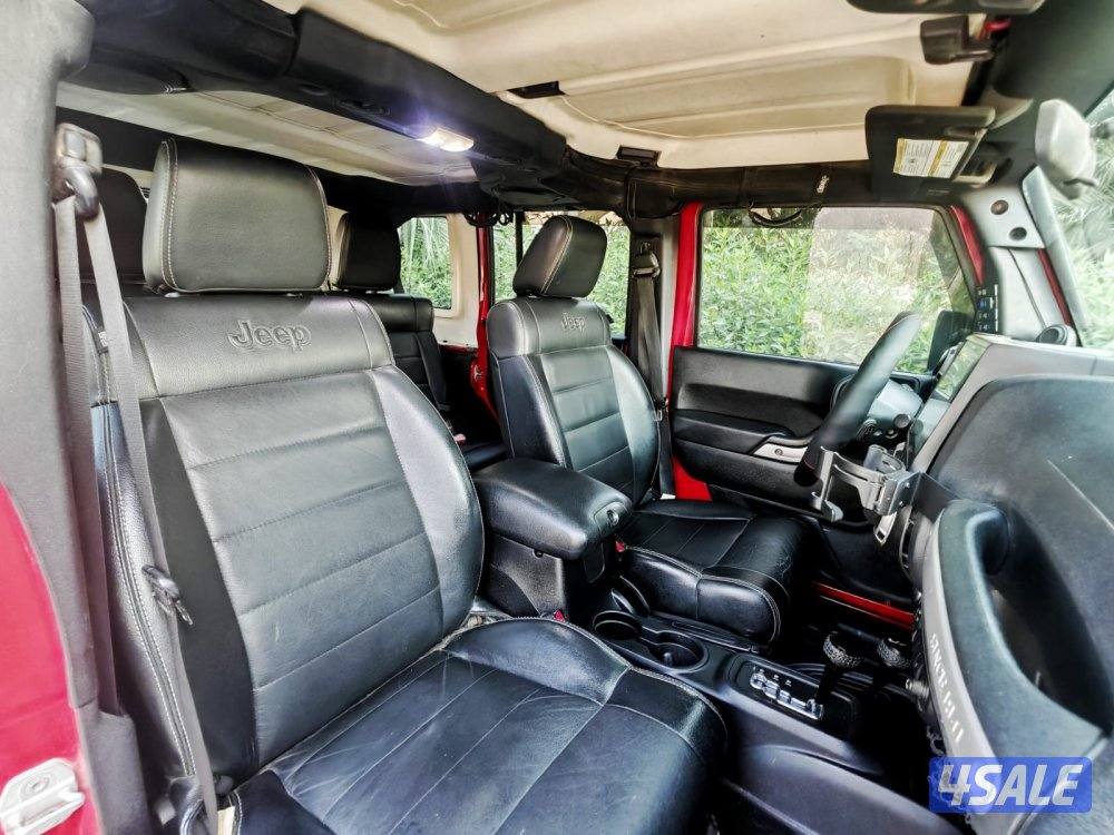 WRANGLER 2012 SAHARA فحص قير مكينه  شاصي بدي ومرخص رحلات4