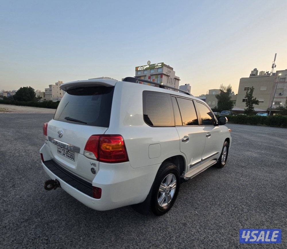 للبيع لاندكروزر V61