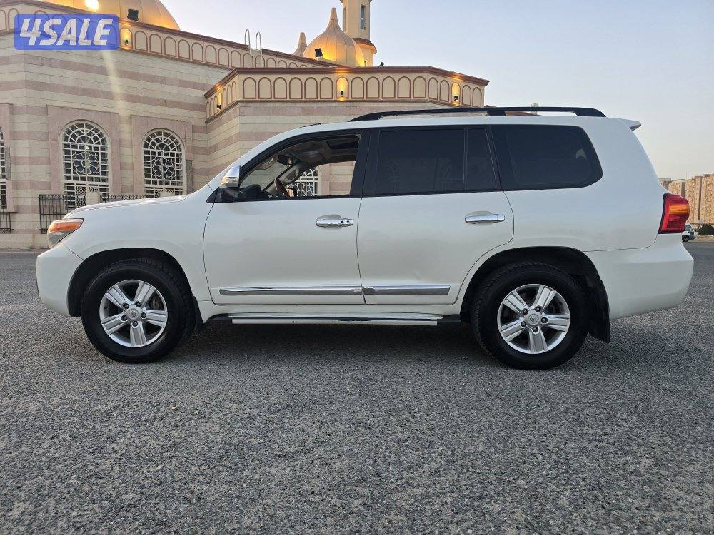 للبيع لاندكروزر V66