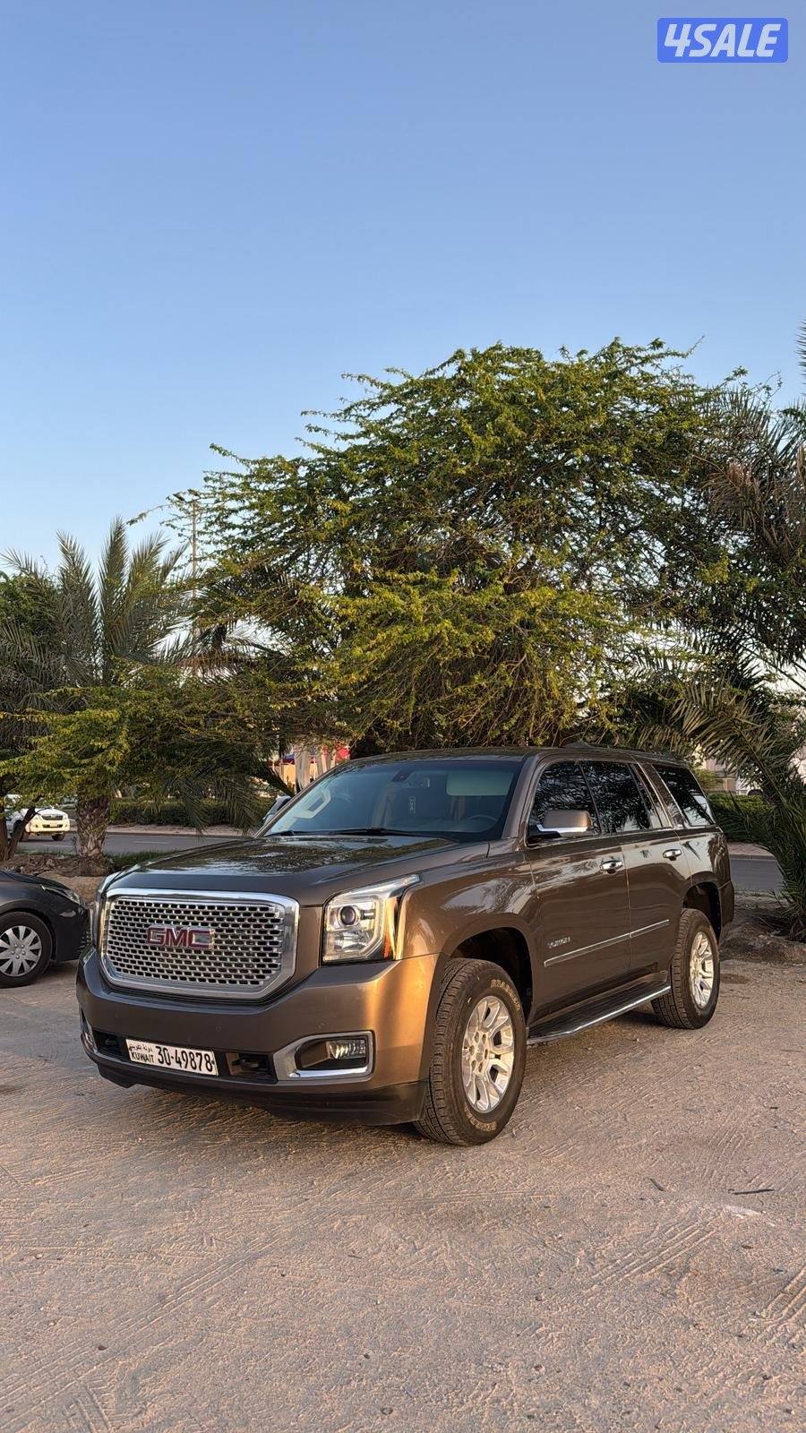 يوكن 2015 SLE بني0