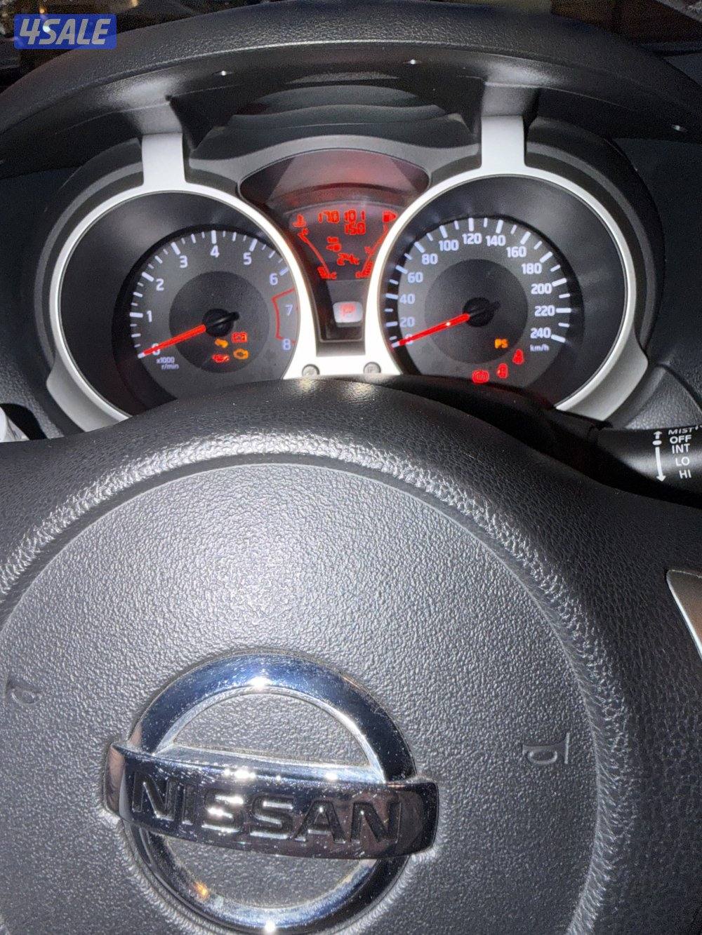 للبيع نيسان جوك  موديل ٢٠١٥5