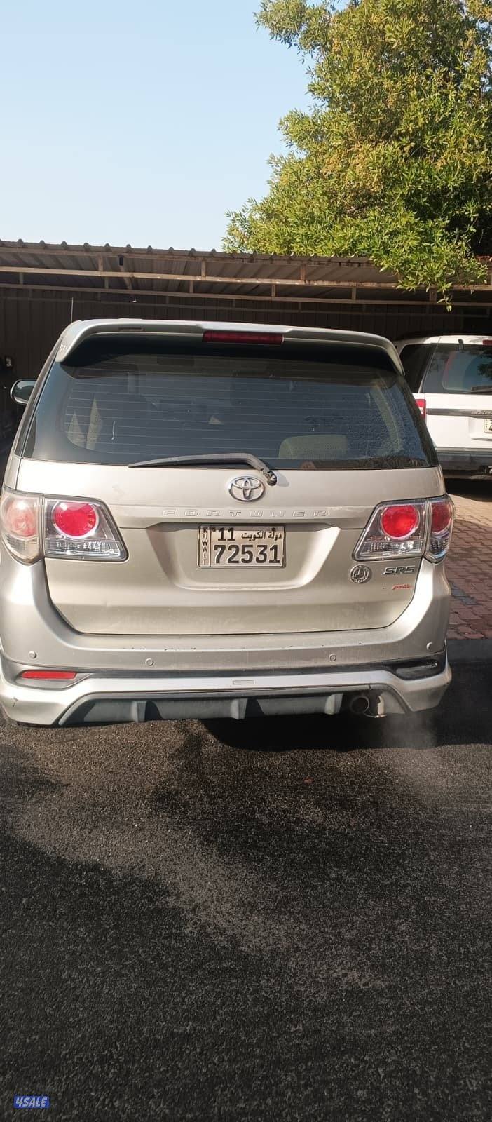 للبيع فورتينر2