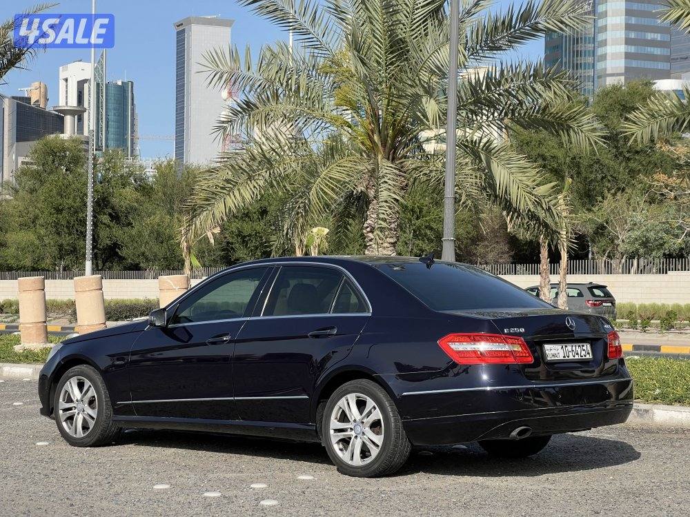 للبيع مرسيدس E250 موديل 20110