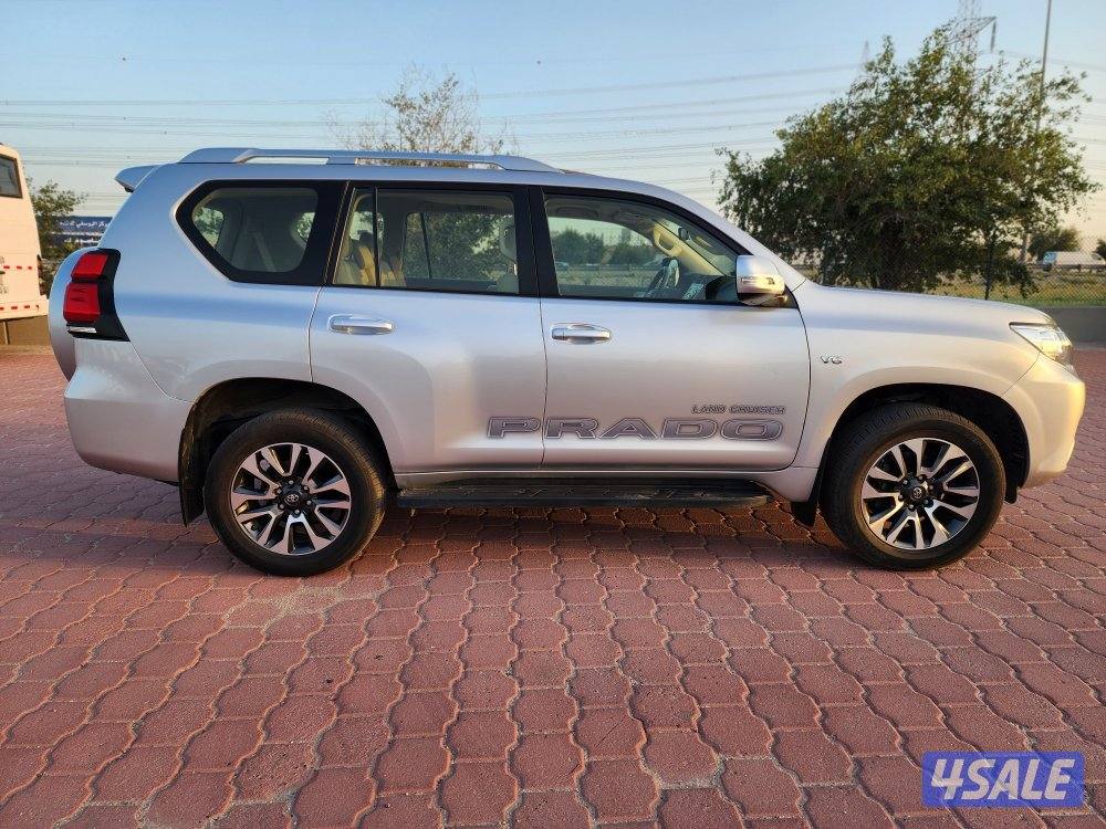 تويوتا برادو TXL أعلى مواصفات صبغ الوكالة موديل ٢٠٢٢ عداد ٣٧ ألف3