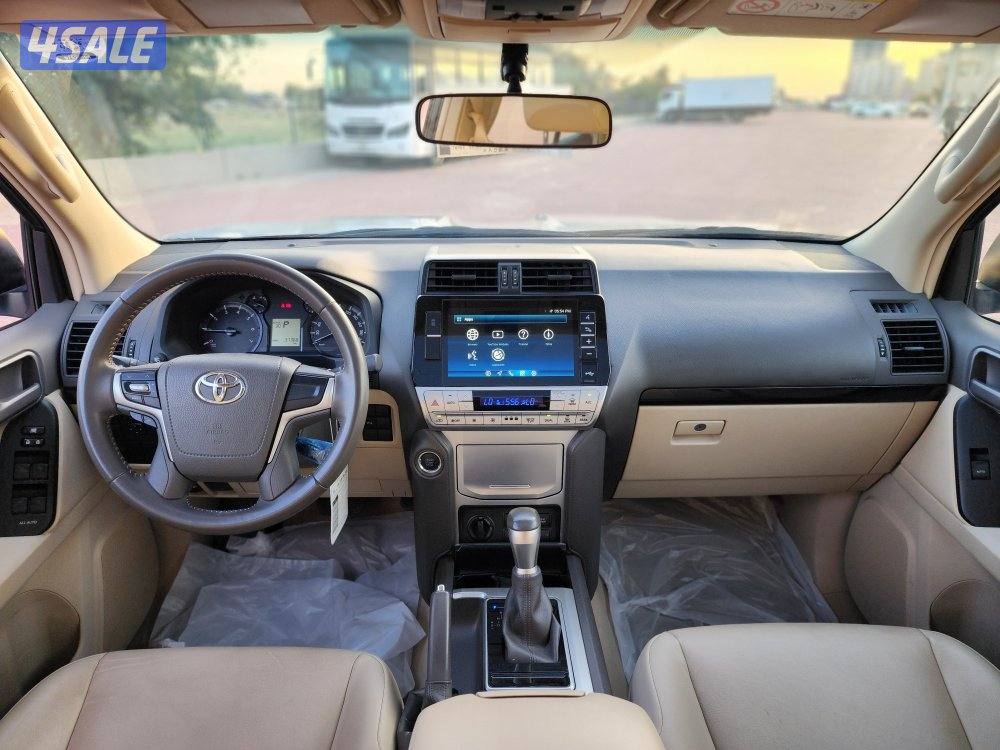 تويوتا برادو TXL أعلى مواصفات صبغ الوكالة موديل ٢٠٢٢ عداد ٣٧ ألف6