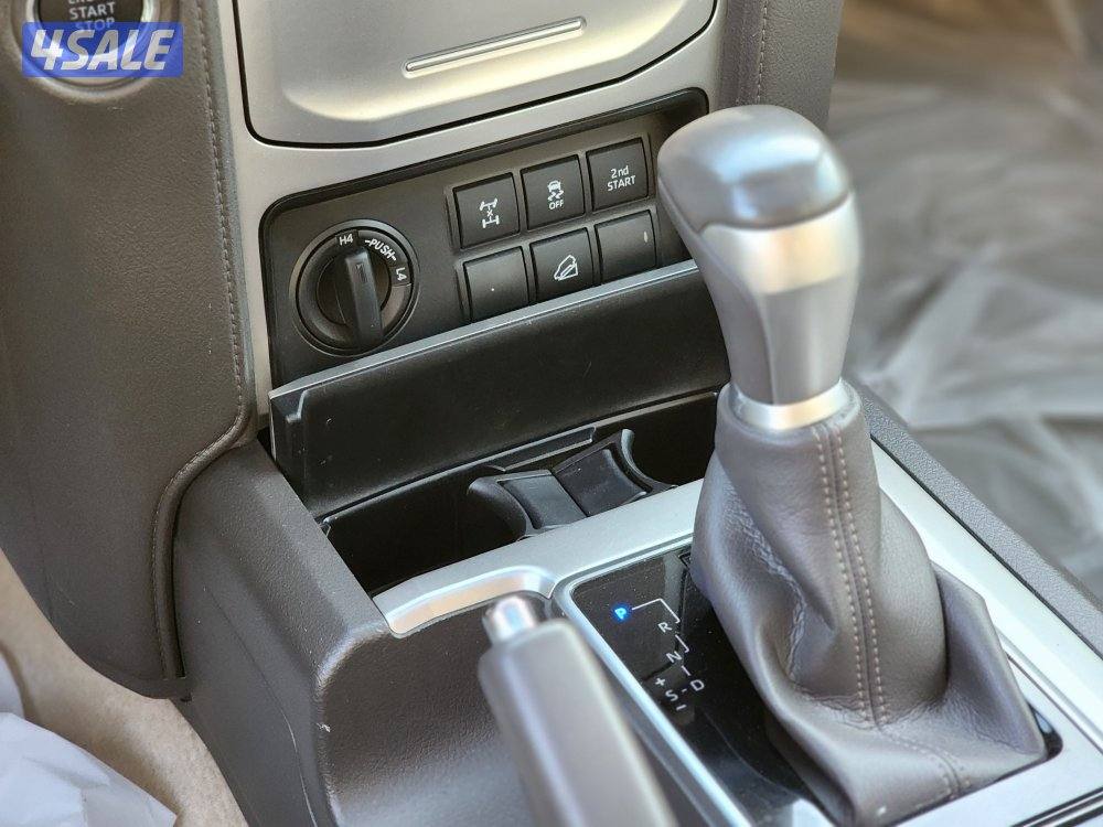 تويوتا برادو TXL أعلى مواصفات صبغ الوكالة موديل ٢٠٢٢ عداد ٣٧ ألف10