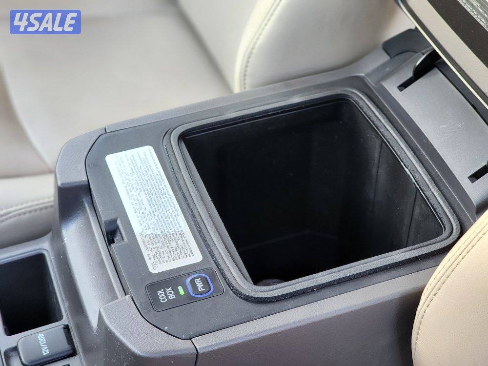 تويوتا برادو TXL أعلى مواصفات صبغ الوكالة موديل ٢٠٢٢ عداد ٣٧ ألف11