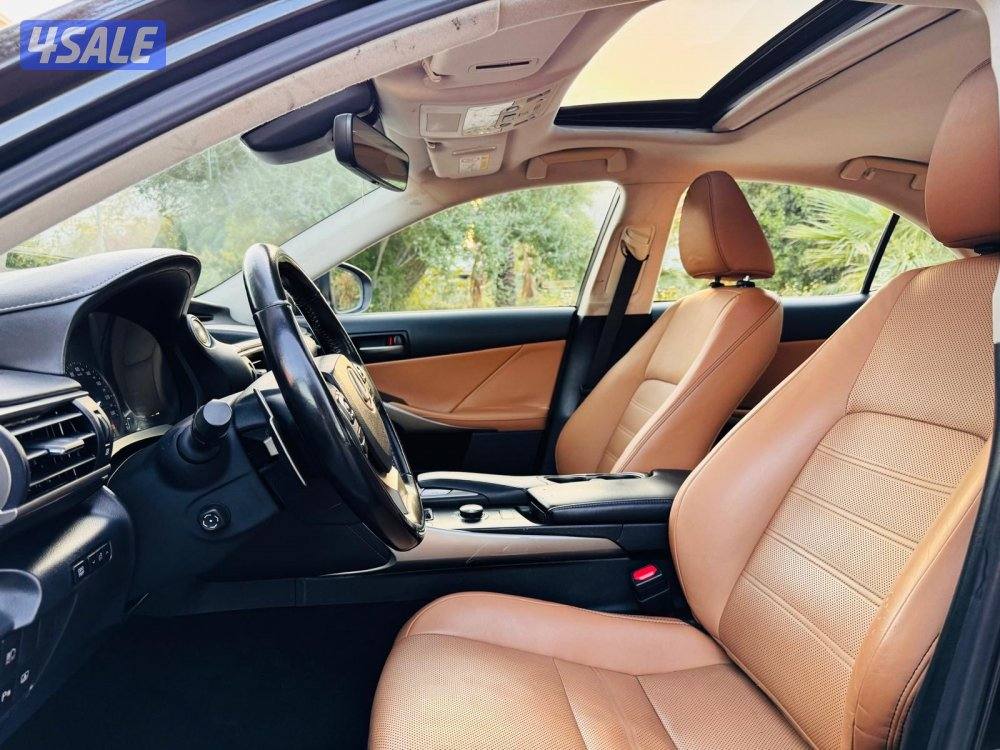 300 is بحاله ممتازه6