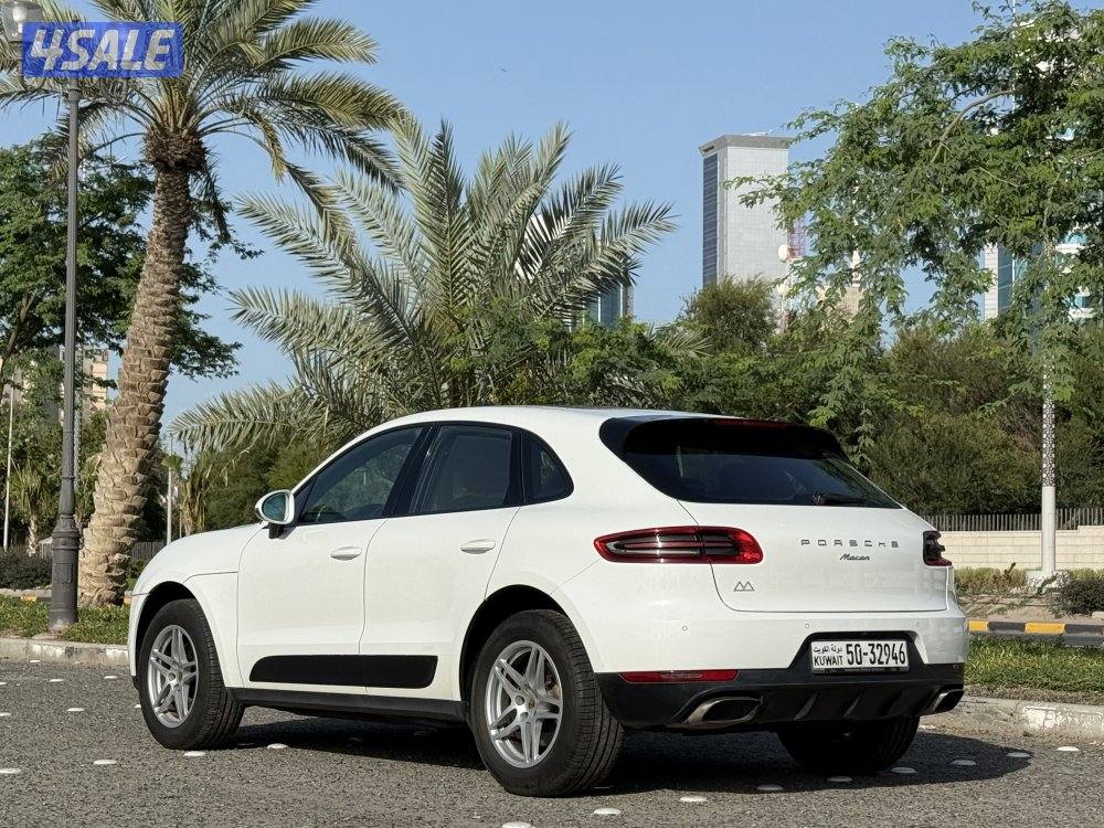 للبيع بورش ماكان موديل 2018 شرط الفحص3