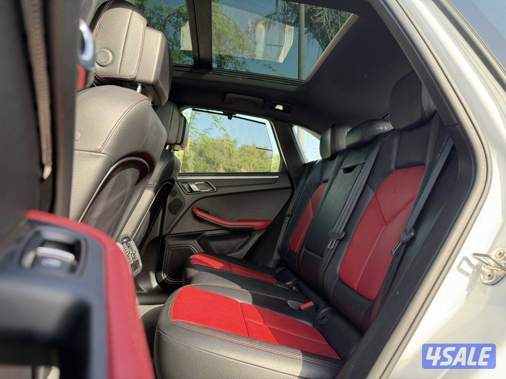 للبيع بورش ماكان موديل 2018 شرط الفحص8