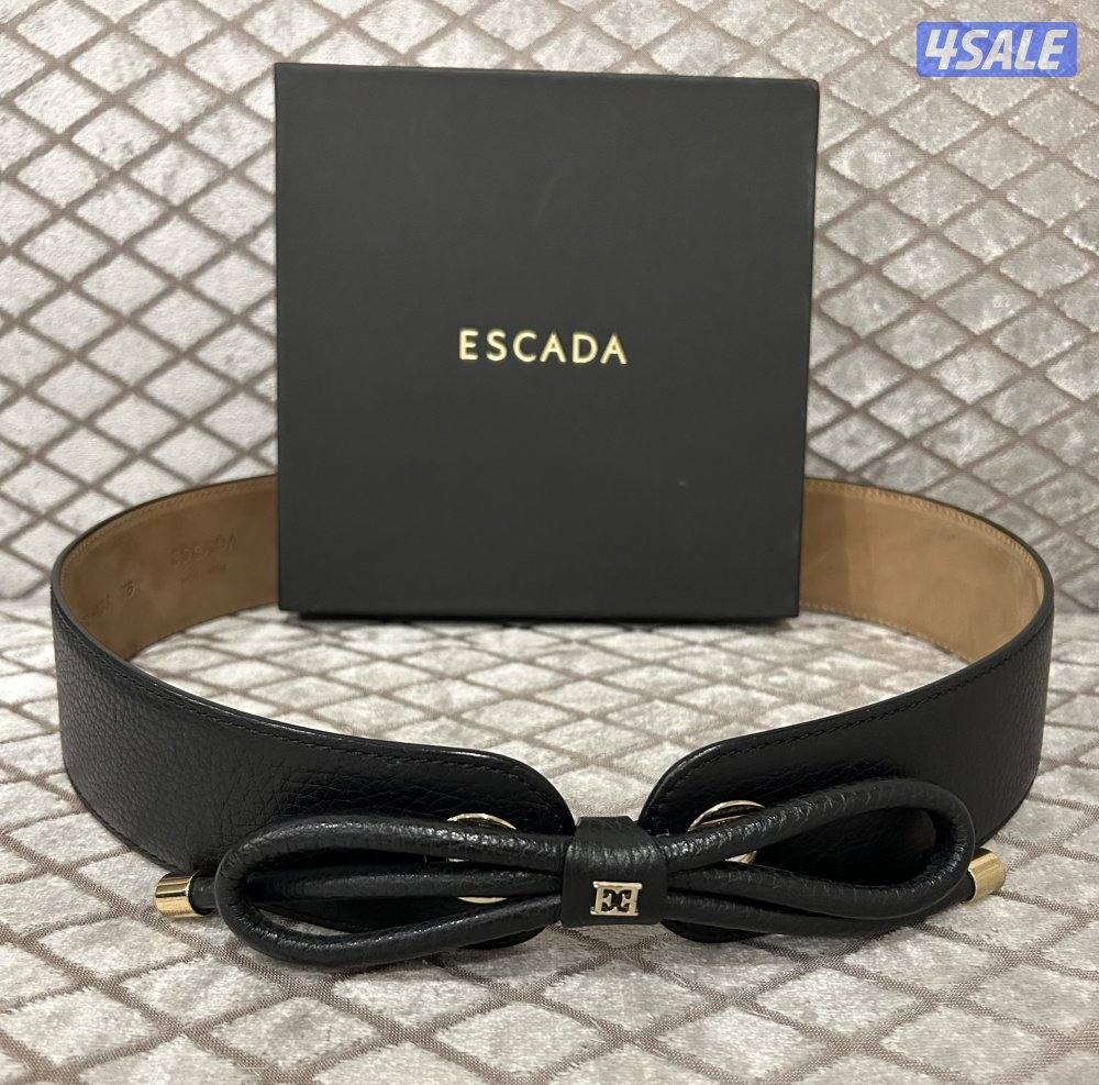 Escada leather belt0