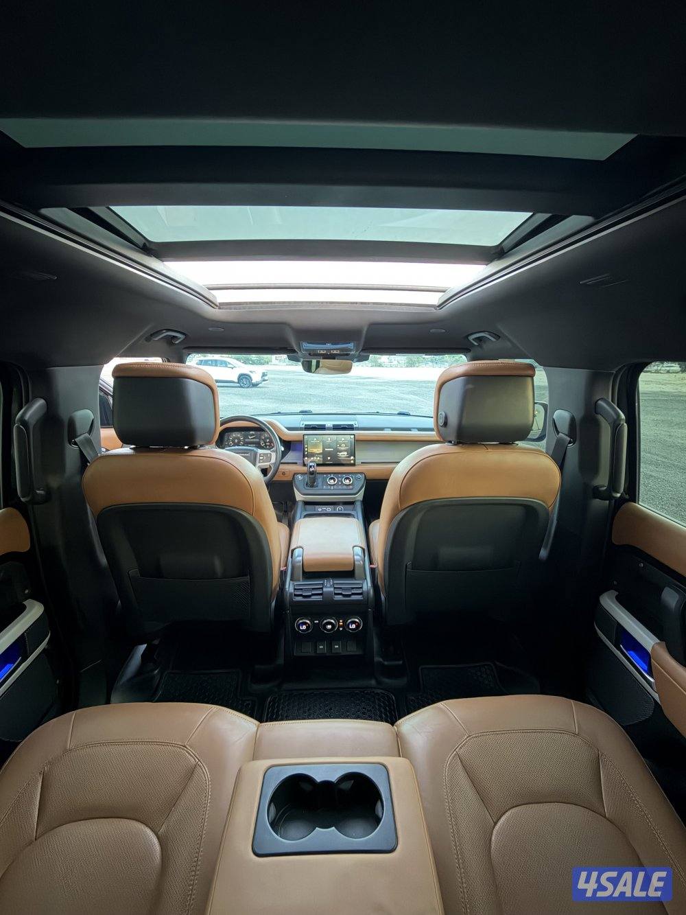 للبيع لاندروفر ديفندر 110  SE موديل 2023  سلندرV48