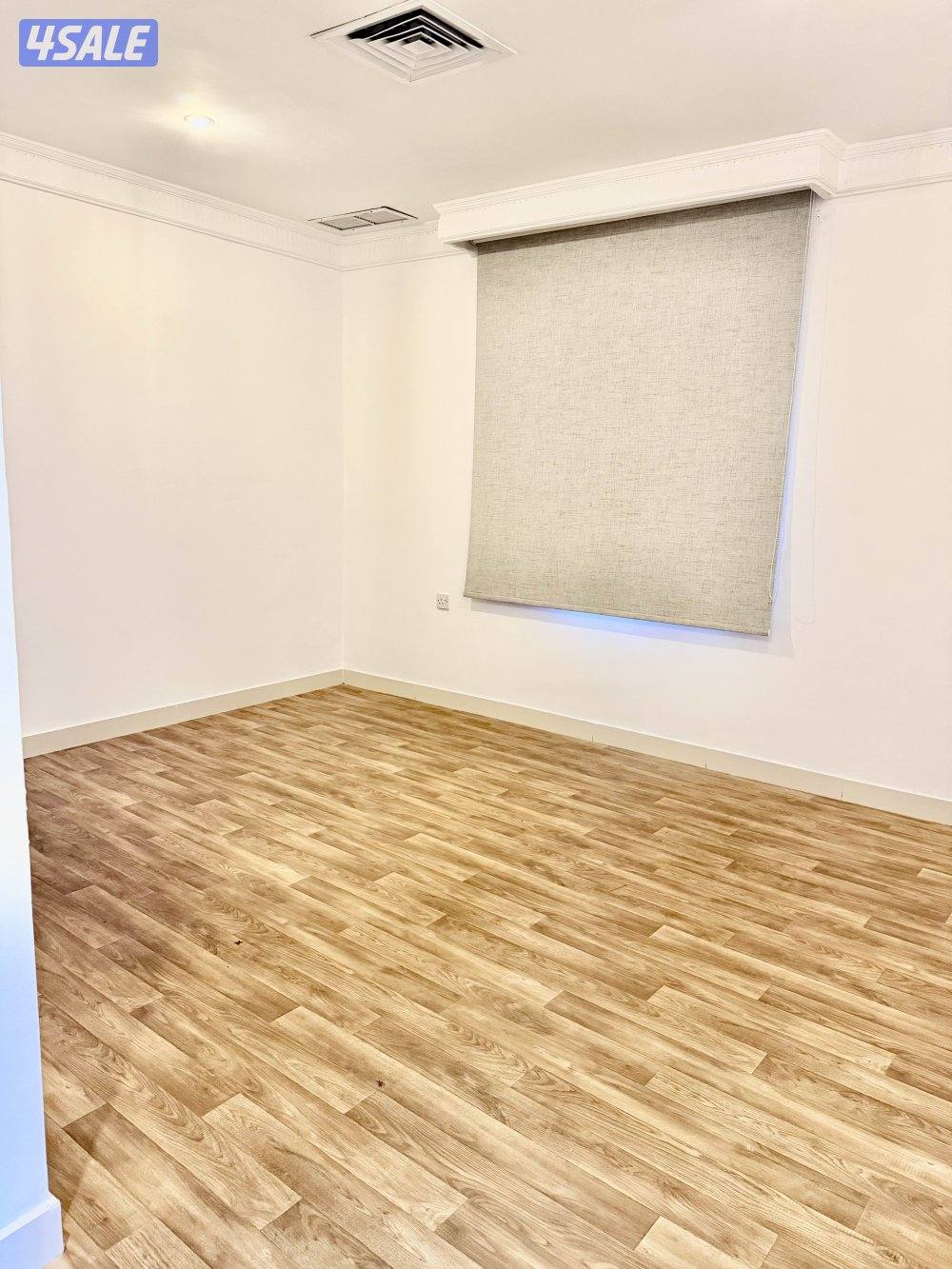 شقق للاجار ٢غرفه ٢حمام صاله ومطبخ يوجد استديو ابو حليفه علي البحر2