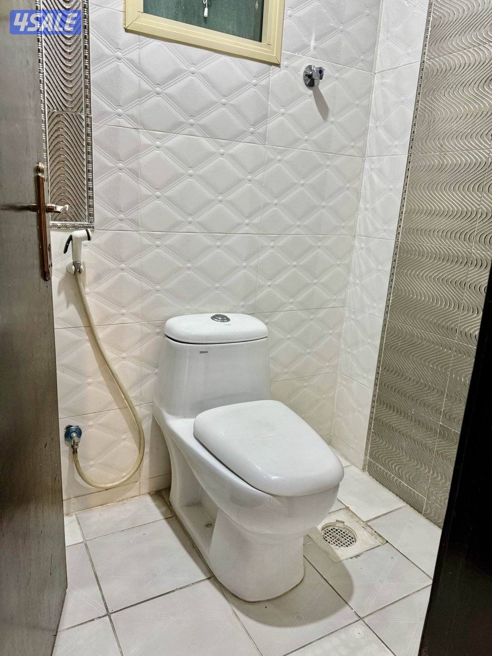 شقق للاجار ٢غرفه ٢حمام صاله ومطبخ يوجد استديو ابو حليفه علي البحر8