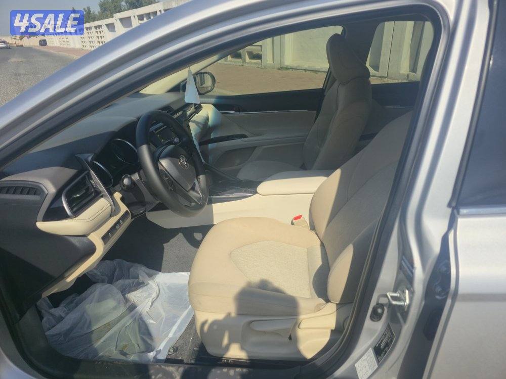 Toyota Camry 2020 model ( 72000 km )9