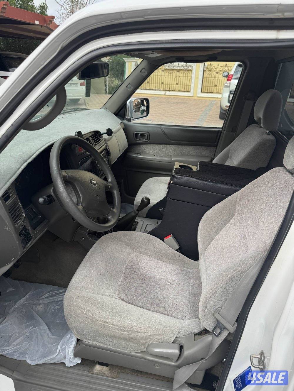 للبيع وانت نيسان بيك اب 20162