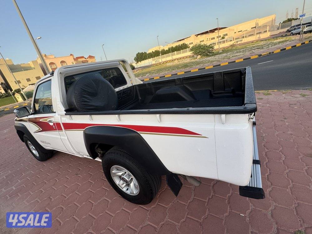 للبيع وانت نيسان بيك اب 20167