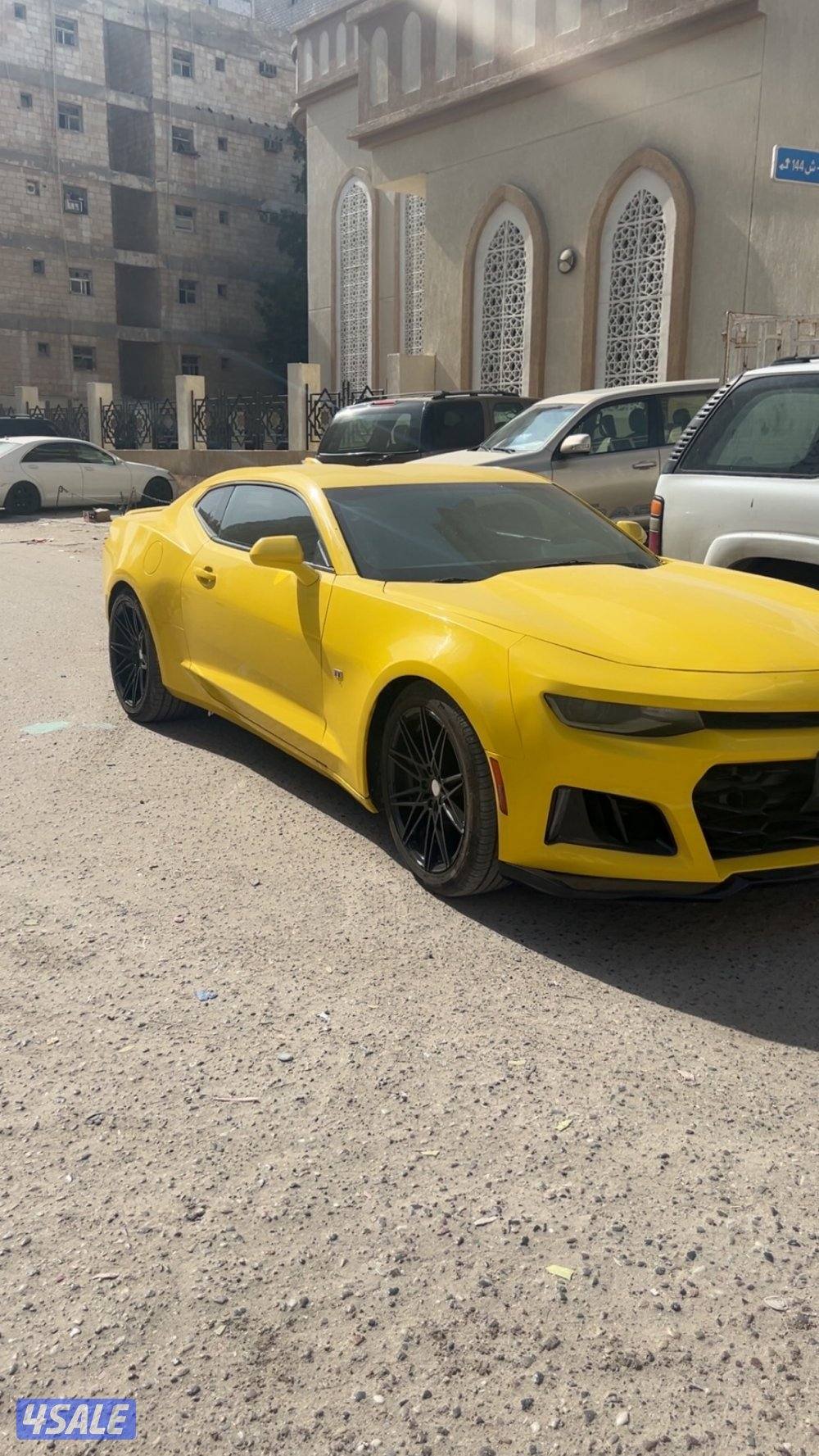 للبيع كمارو ار اس 6 سلندر شرط الفحص مصبوغ كامل تجديد لون الموتر مطلوب5