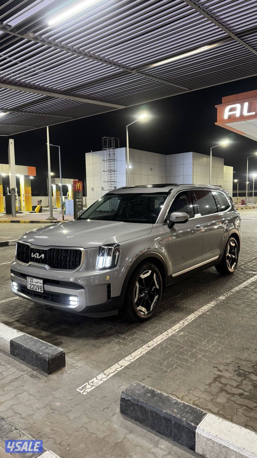 2023 كيا تيلورايد شرط الفحص على ايدي من الوكاله مطلوب لشركة اعيان9