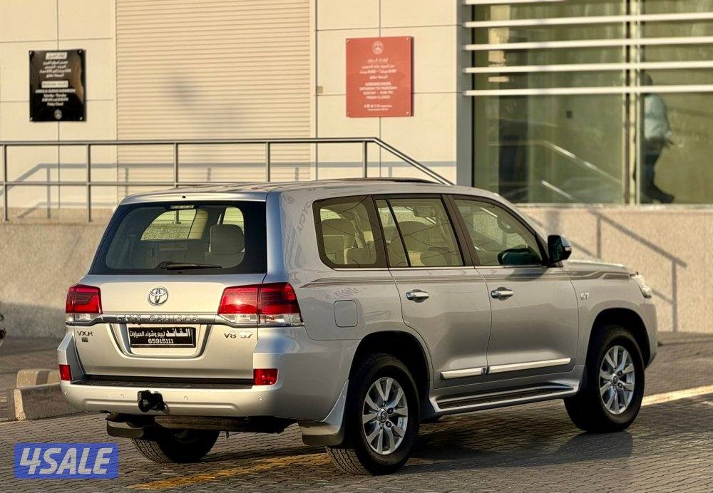 لاندكروزر - VXR موديل 20195