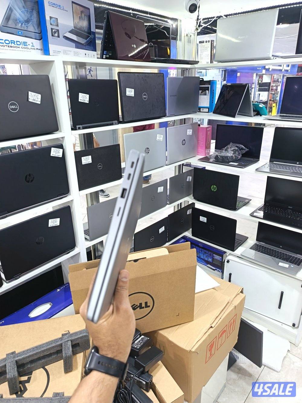 Dell 5420 Touch screen core i7 11generation Ram 32 ddr4 Hard 256 mt7