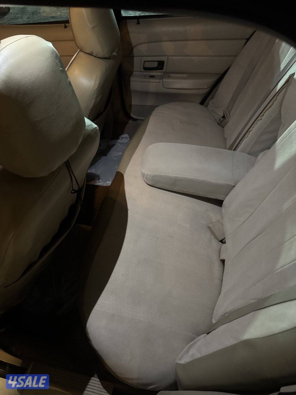 للبيع فورد فكتوريا 20082