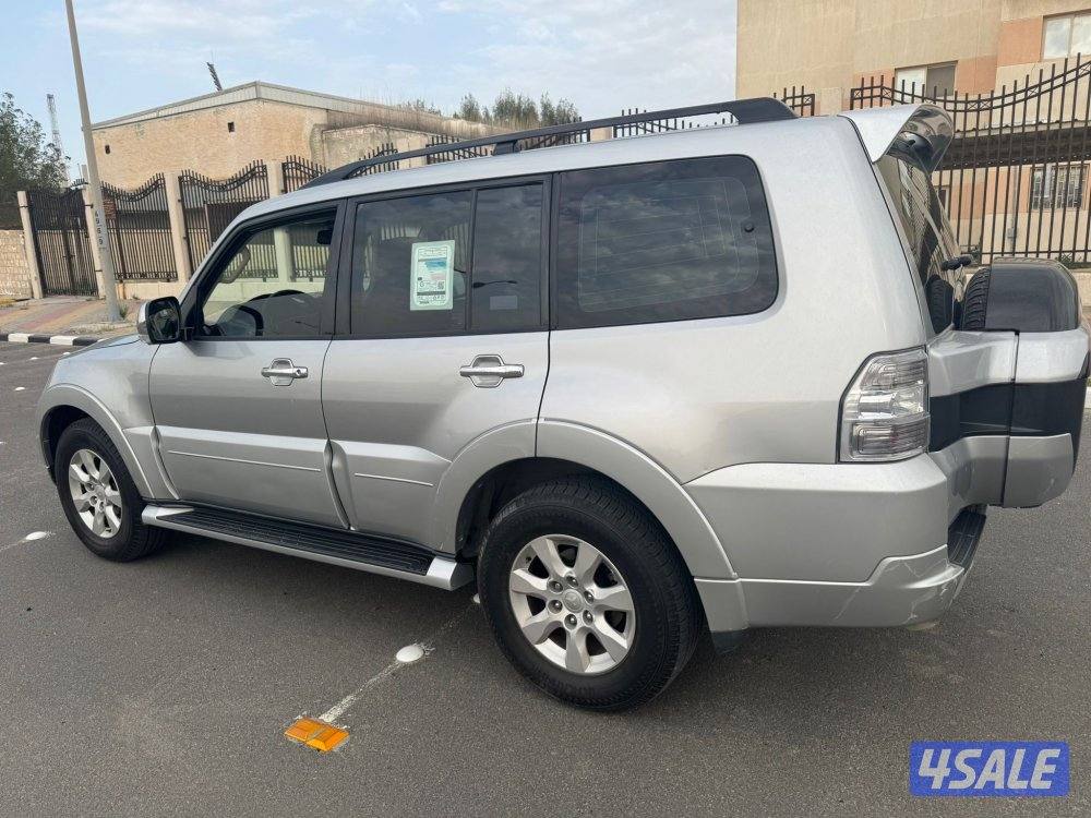 باجيرو 2019 ماشي 200 شرط الفحص ماعدا قطعه تجميل 3400 دك كامل المواصفات1